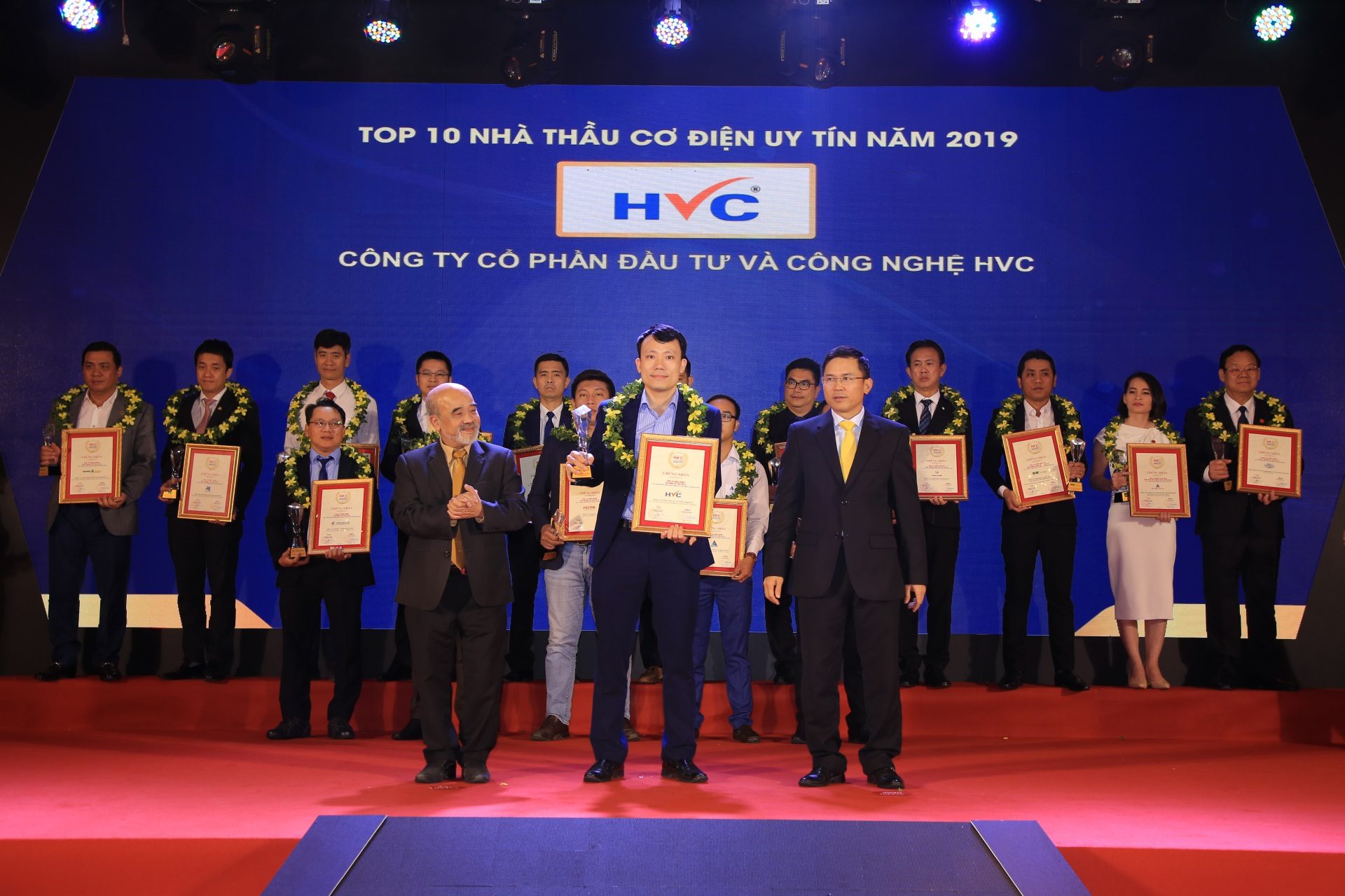 HVC Group được vinh danh Top 10 nhà thầu cơ điện uy tín 2019